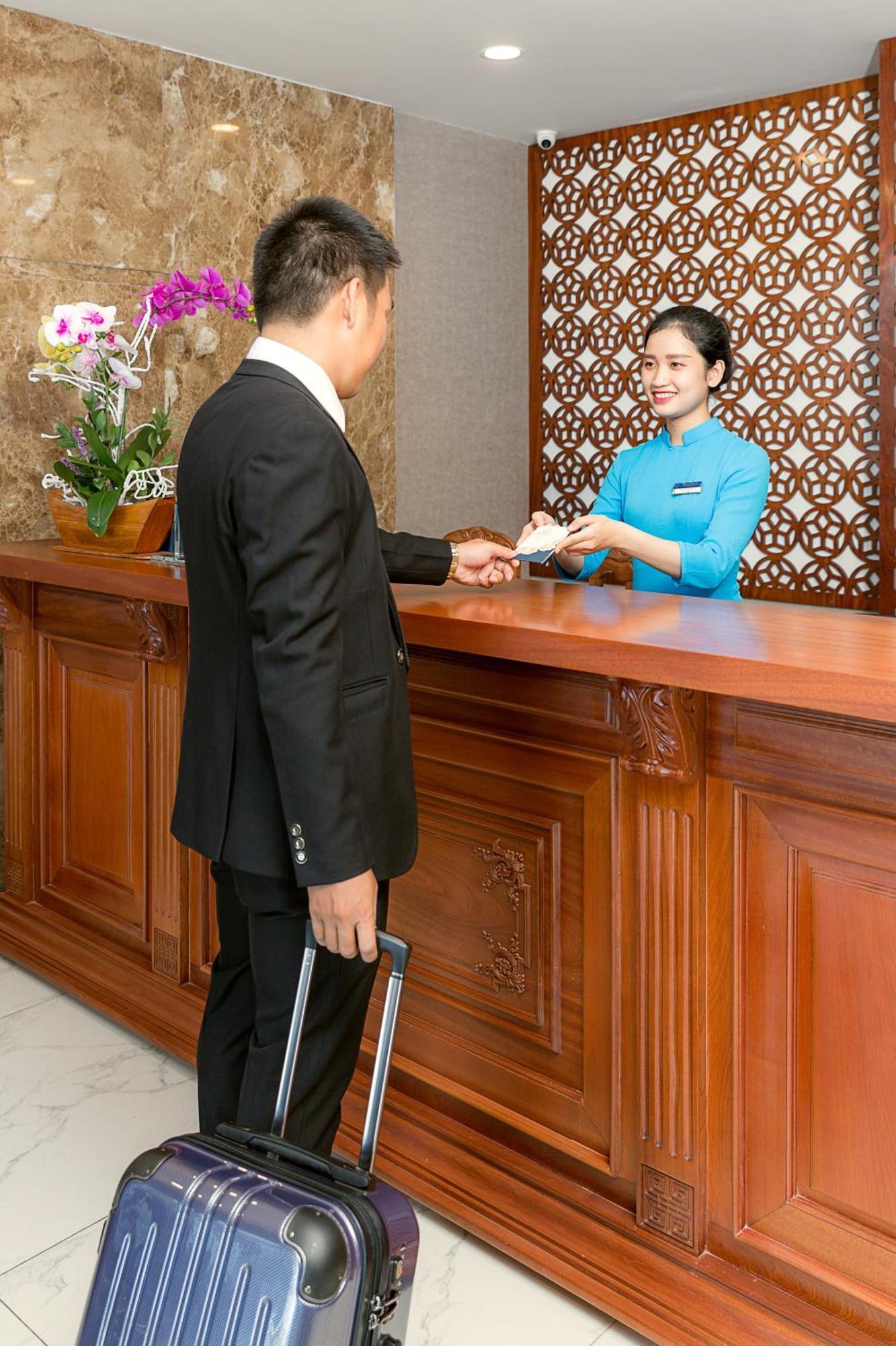 Sepon Blue Hotel Da Nang Buitenkant foto